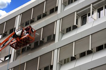professional pressure washing commercial building